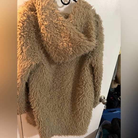 Teddy bear Zara jacket size M - Picture 3 of 3
